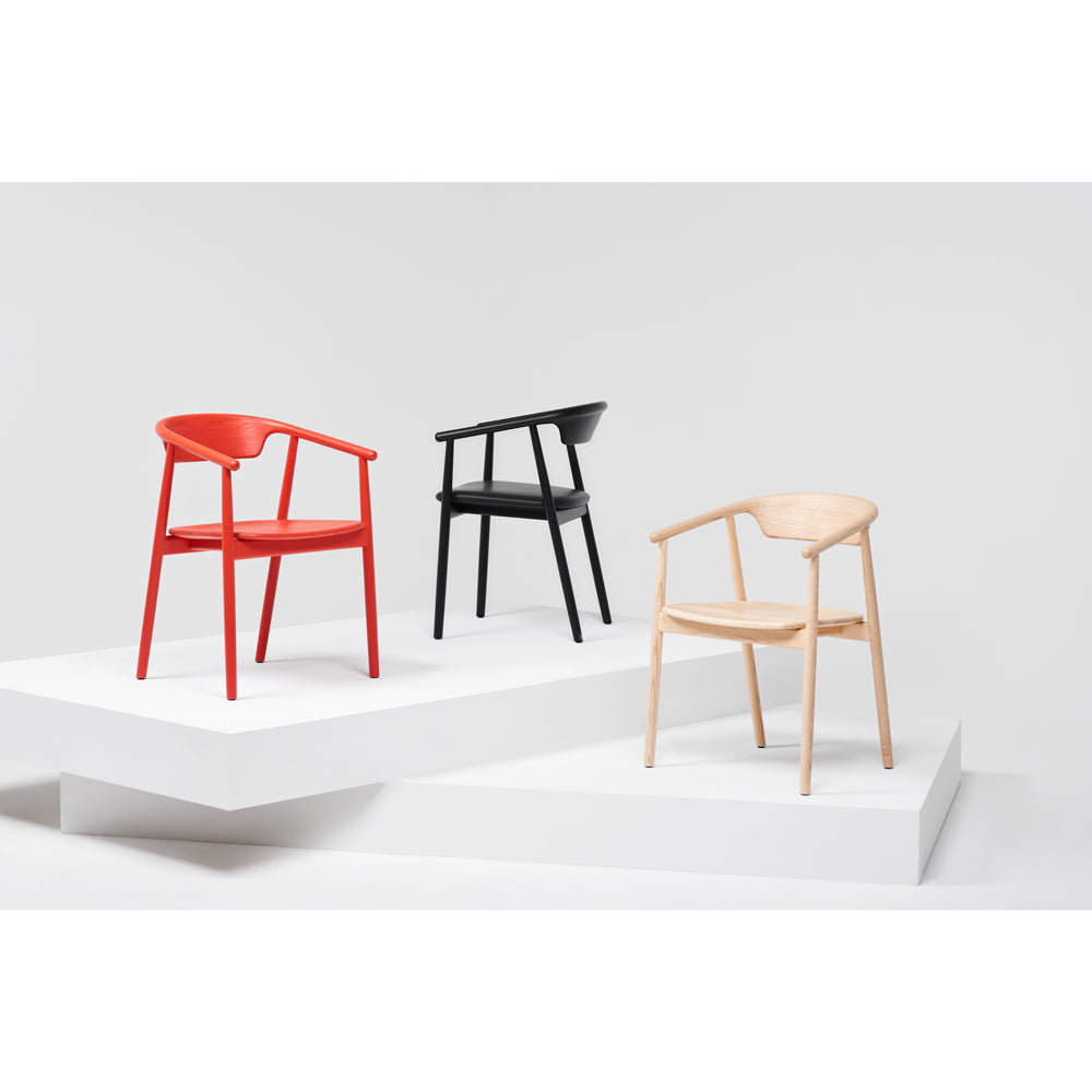 Leva chair