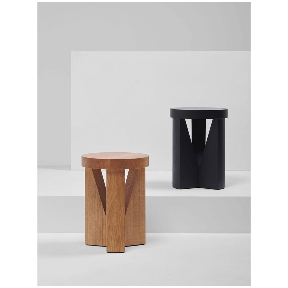 Cugino Stool Oak