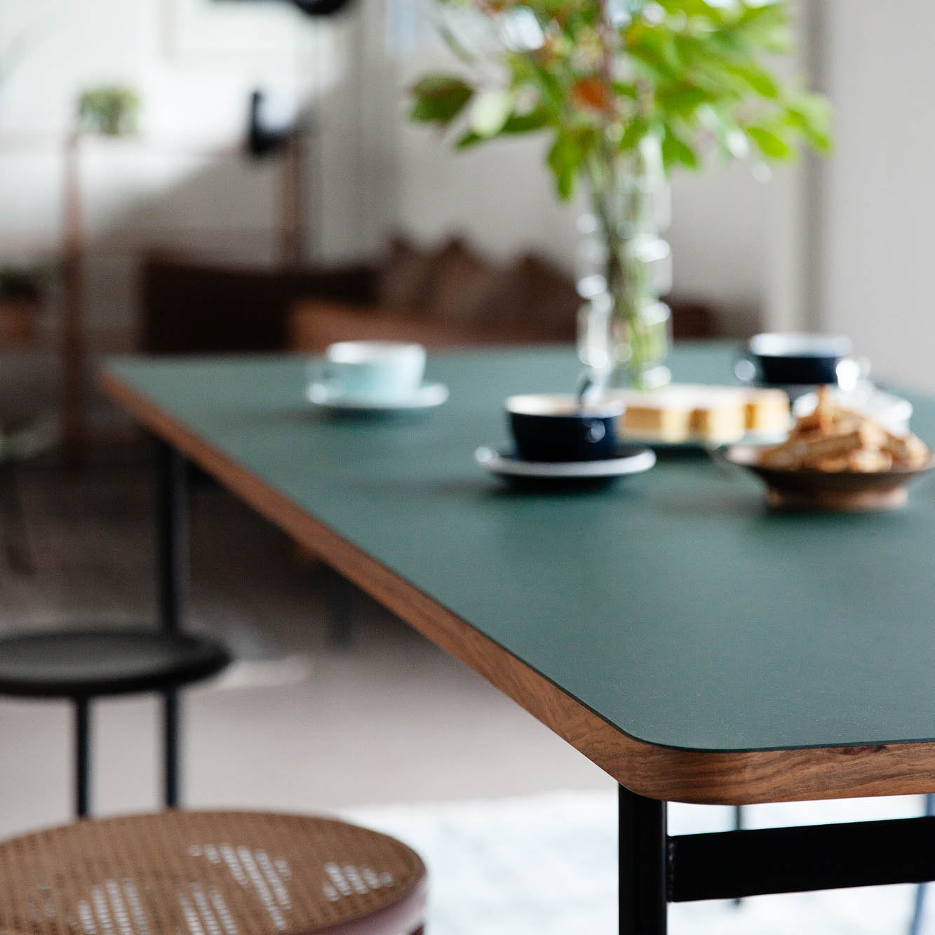 Exhibition model Hugo table linoleum fir green