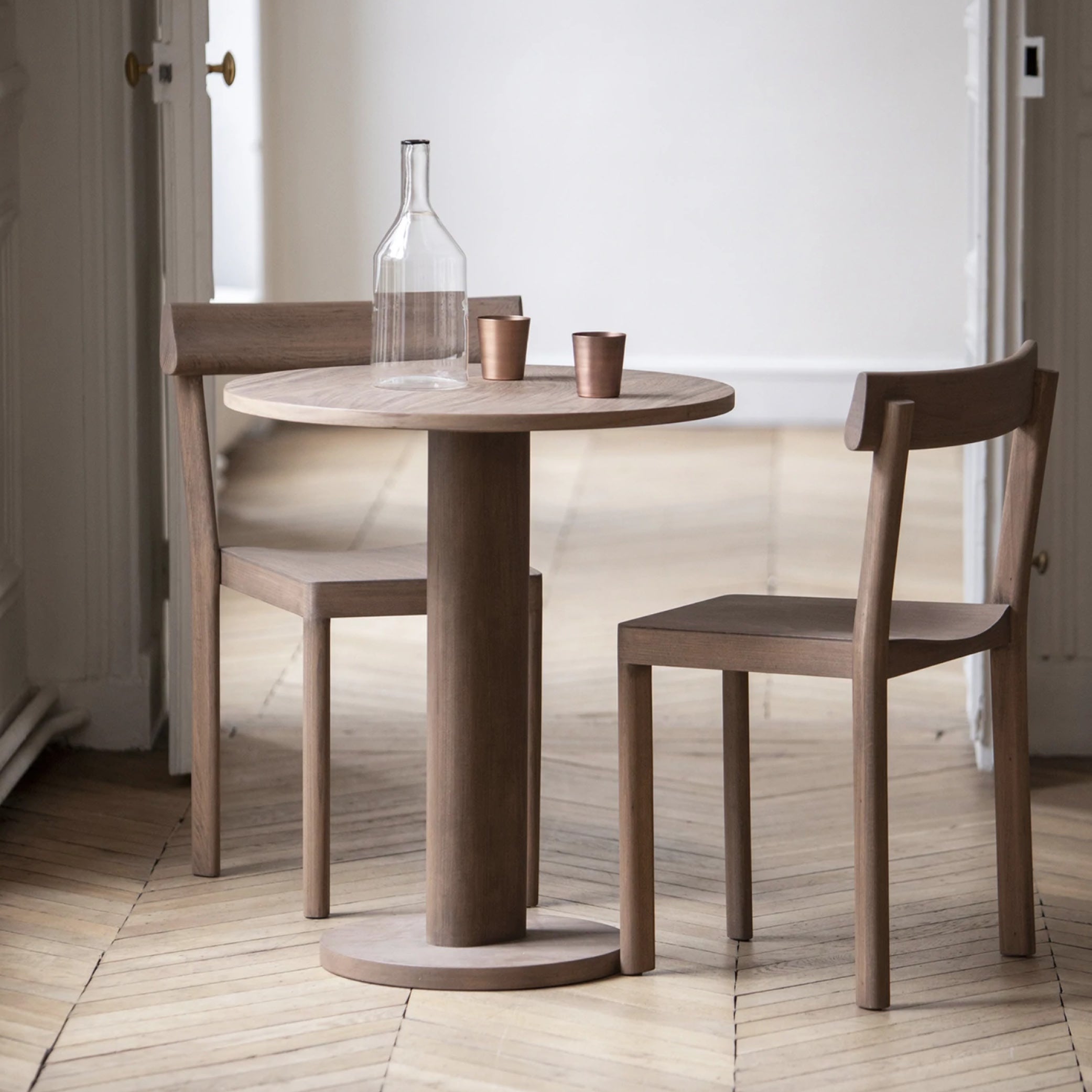 Galta table
