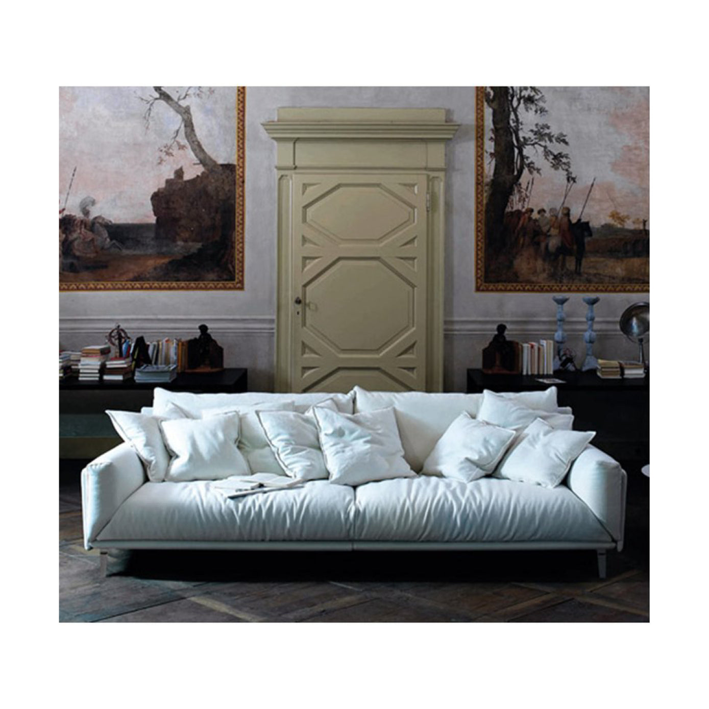 Fauburg Sofa
