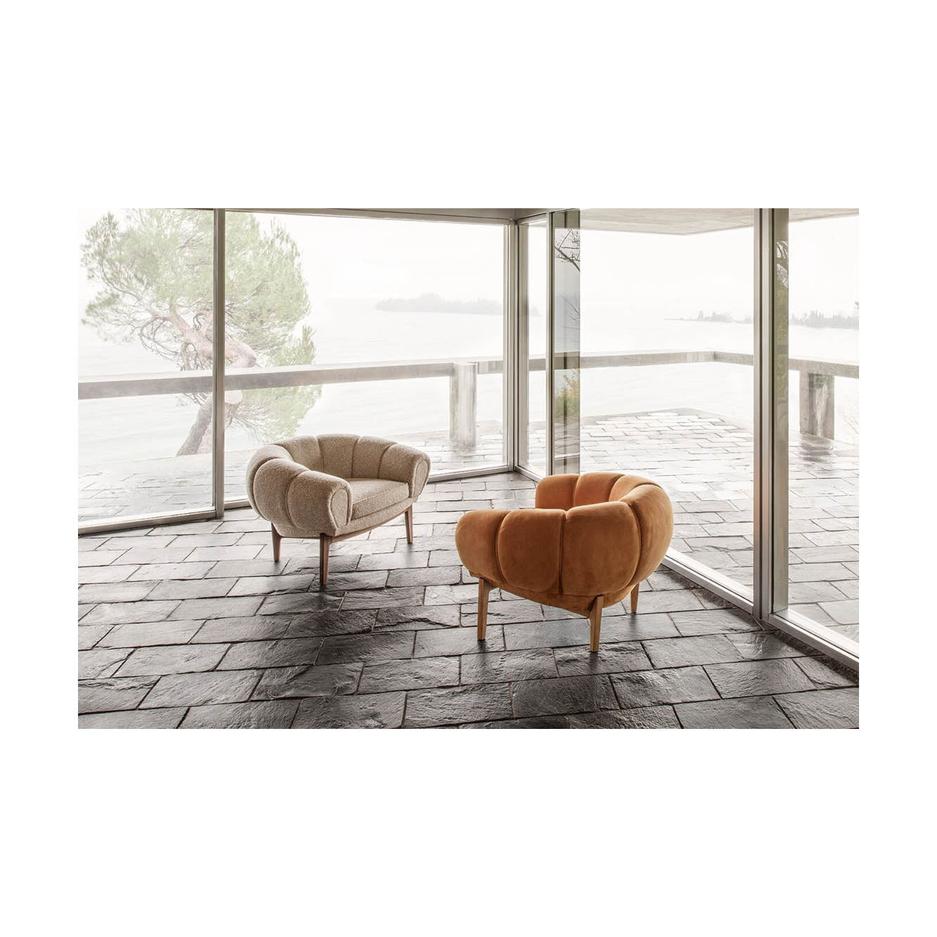 Croissant Lounge Chair