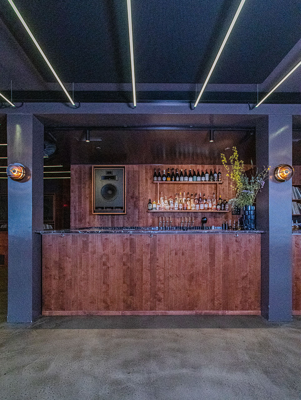 Stereo Bar