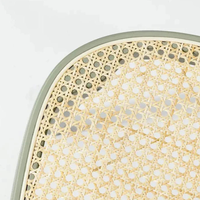 La Zitta with Viennese wickerwork 