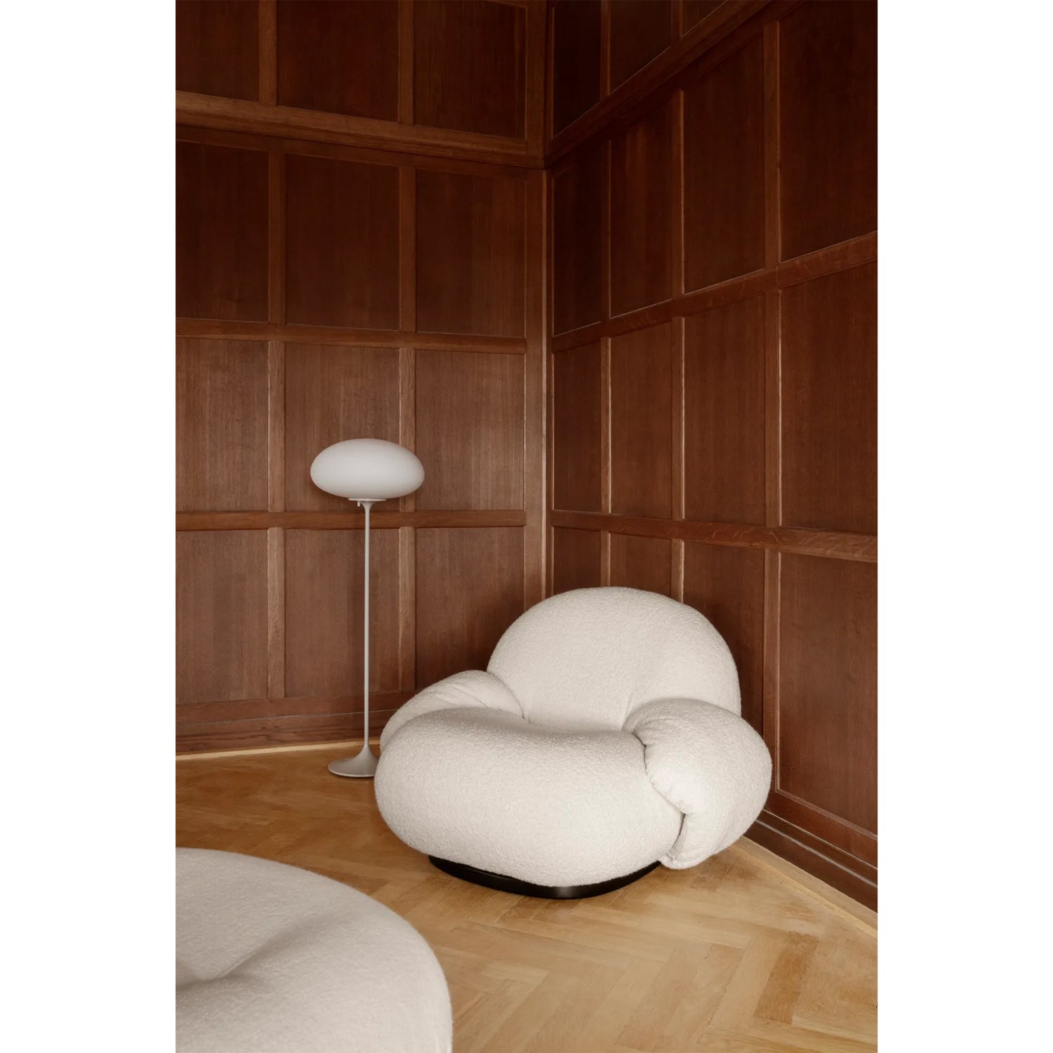 Pacha Lounge Chair with Armrest
