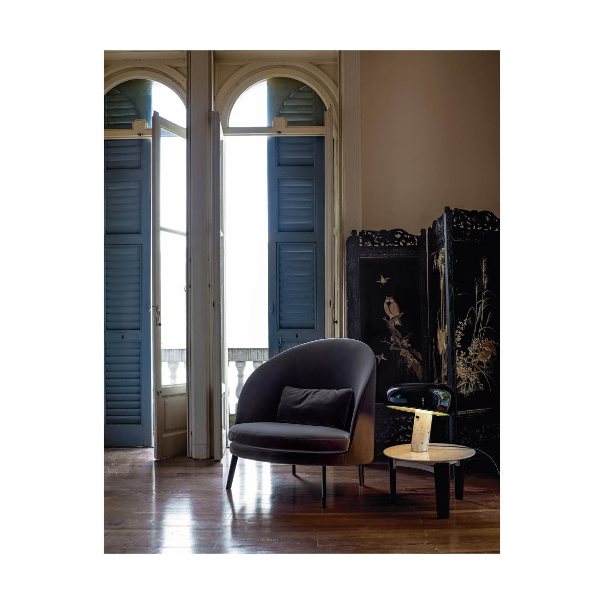 Jules armchair