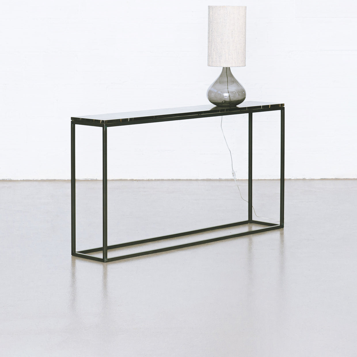 Pietra console