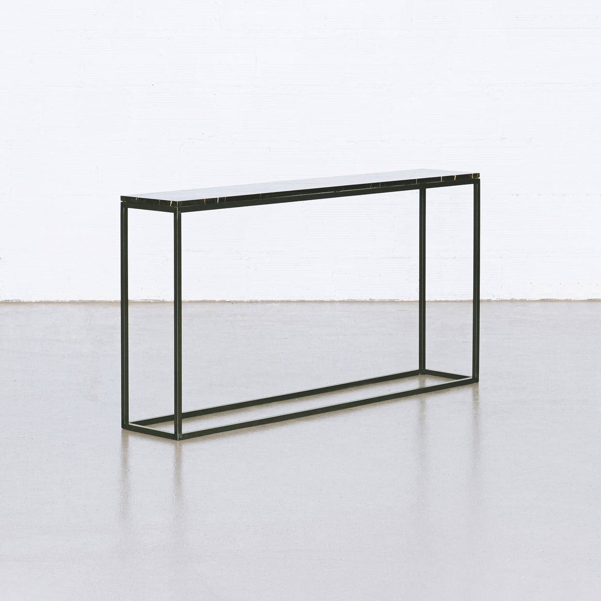 Pietra console